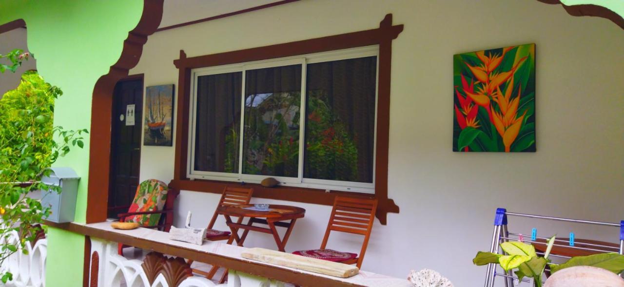 Dan Zoranz Self Catering Guest House La Digue Kültér fotó