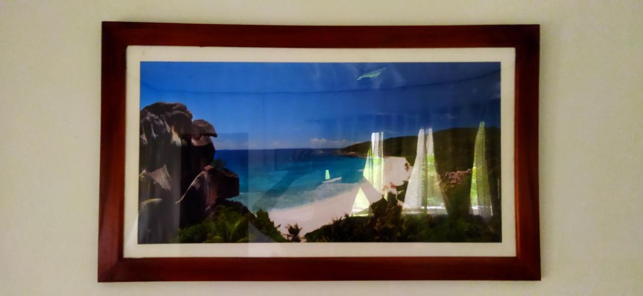 Dan Zoranz Self Catering Guest House La Digue Kültér fotó