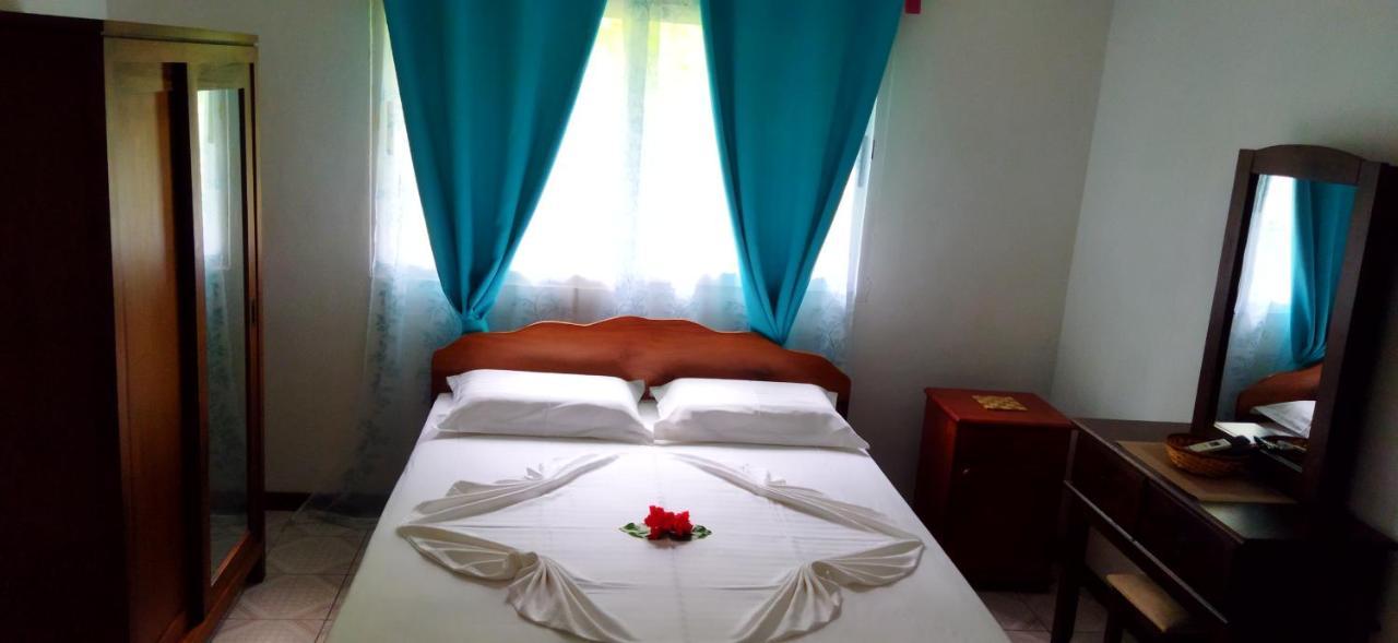Dan Zoranz Self Catering Guest House La Digue Kültér fotó