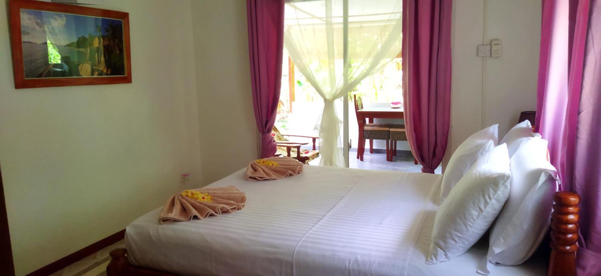 Dan Zoranz Self Catering Guest House La Digue Kültér fotó